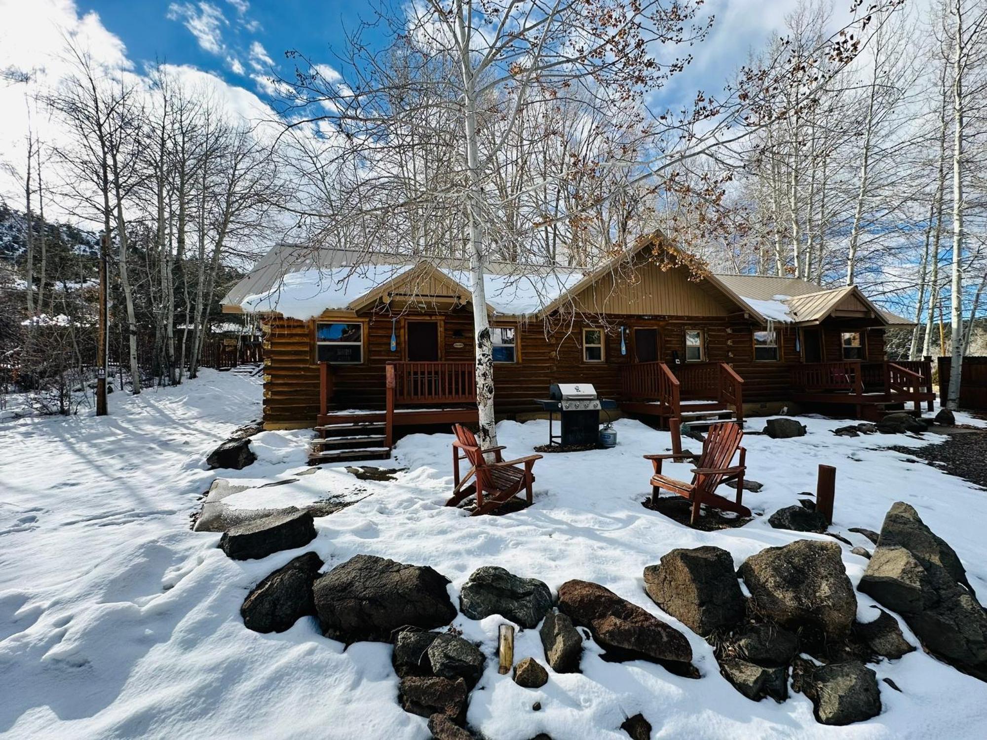 Ute Bluff Lodge, Cabins And Rv Park South Fork Exterior photo